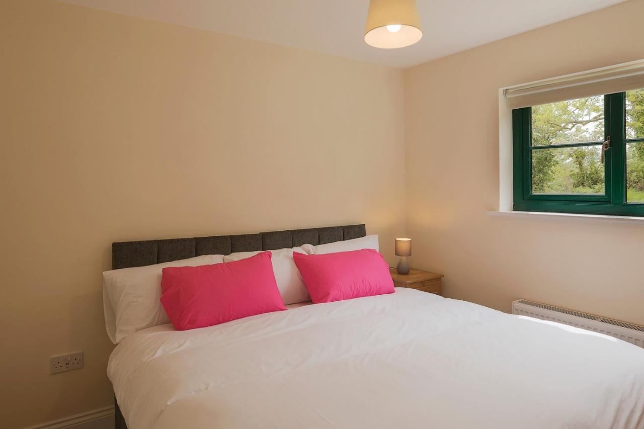Oakwell Holiday Village Ramelton Bagian luar foto